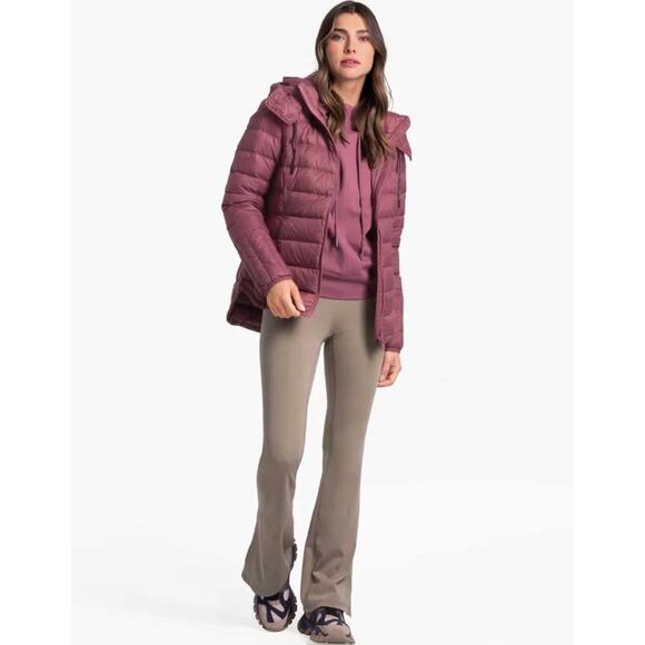 (XS) $170 Lolë La Emeline Jacket Maroon Down Puffer - Picture 3 of 11